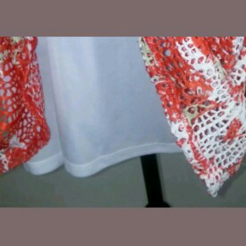 New Directions Layer Crochet Coral Sleeveless - Picture 6 of 8